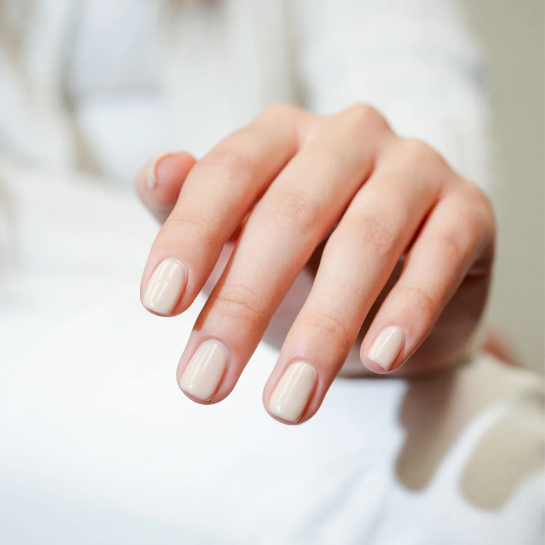 GELISH Brush On Builder - Ivory Nude - Image 4